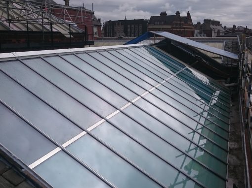 FERENS ART GALLERY HULL