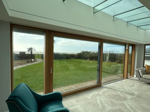 HOWELLS’ ULTRALINE ILLUMINATES NEW BUILD EXTENSION